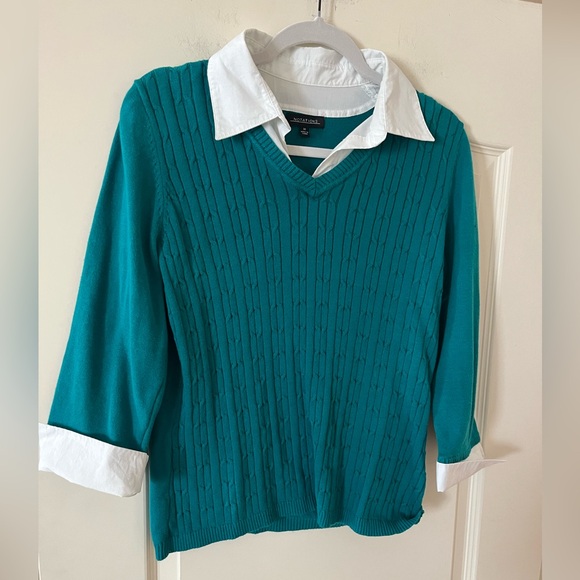 croft & barrow Sweaters - Notations Teal V-Neck Sweater with White Collar Womens size medium